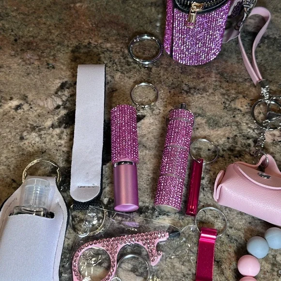 Pink Rhinestone Keychain & Accessory Lot - Picture 5 of 6
